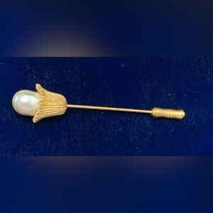 Vintage Sarah Coventry Pearl Stick Pin